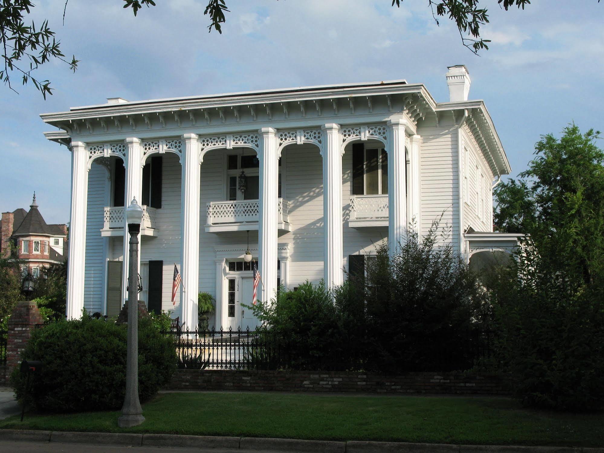 Shadowlawn Bed And Breakfast Кълъмбъс Екстериор снимка